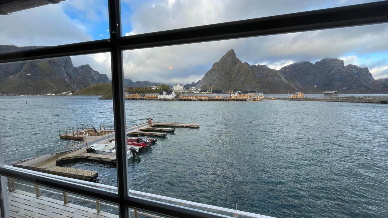 Feriehus Rostad Retro Rorbuer *